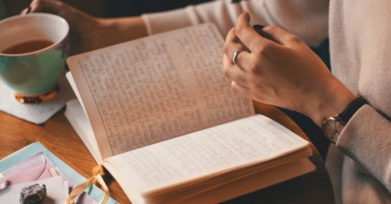 Why Is Journaling Beneficial for Self-reflection?